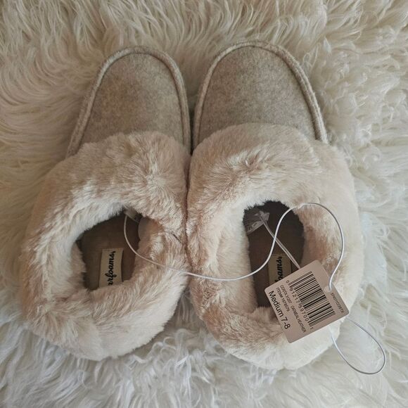 DEARFOAM COMFY SLIPPERS - Picture 1 of 4